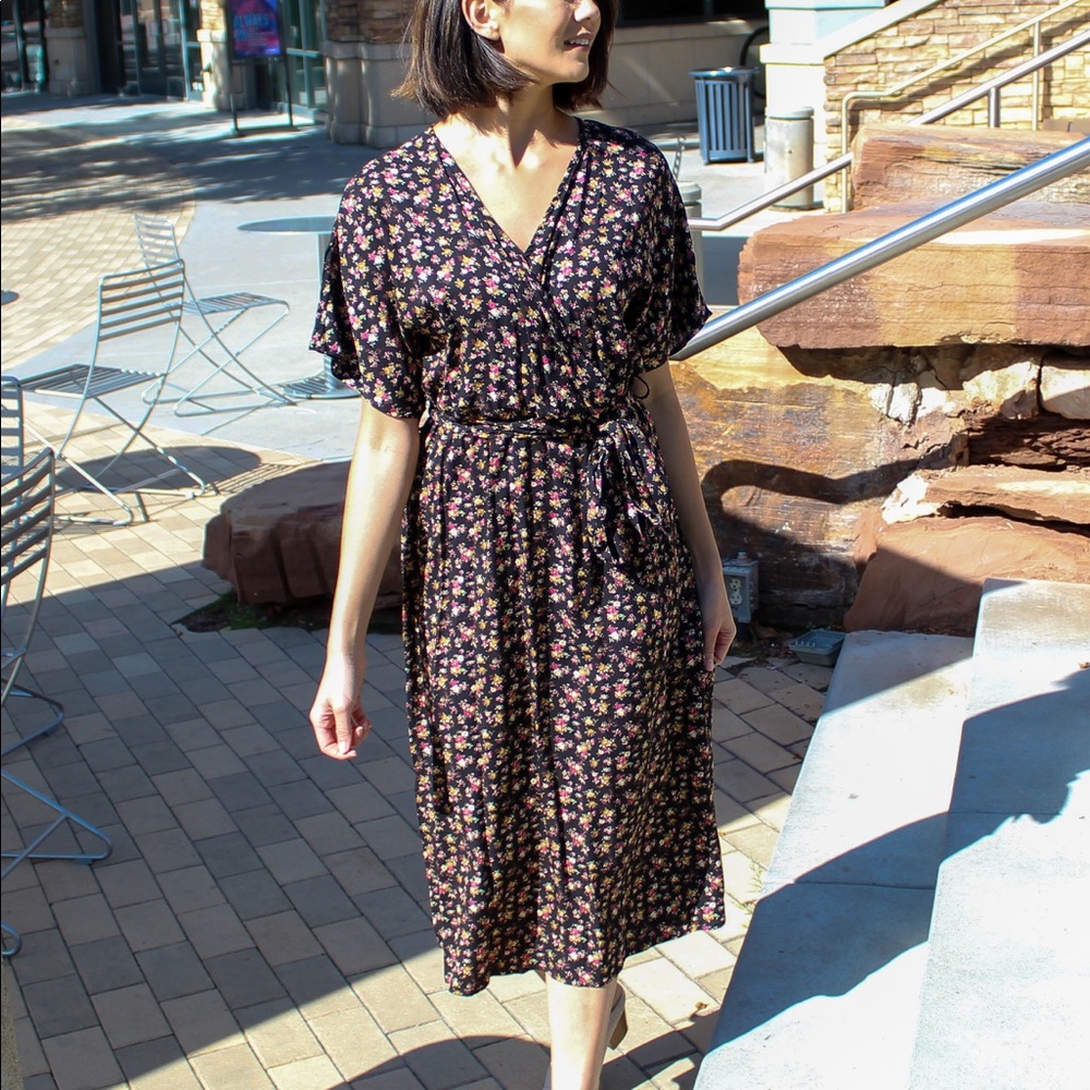 Mari Dress